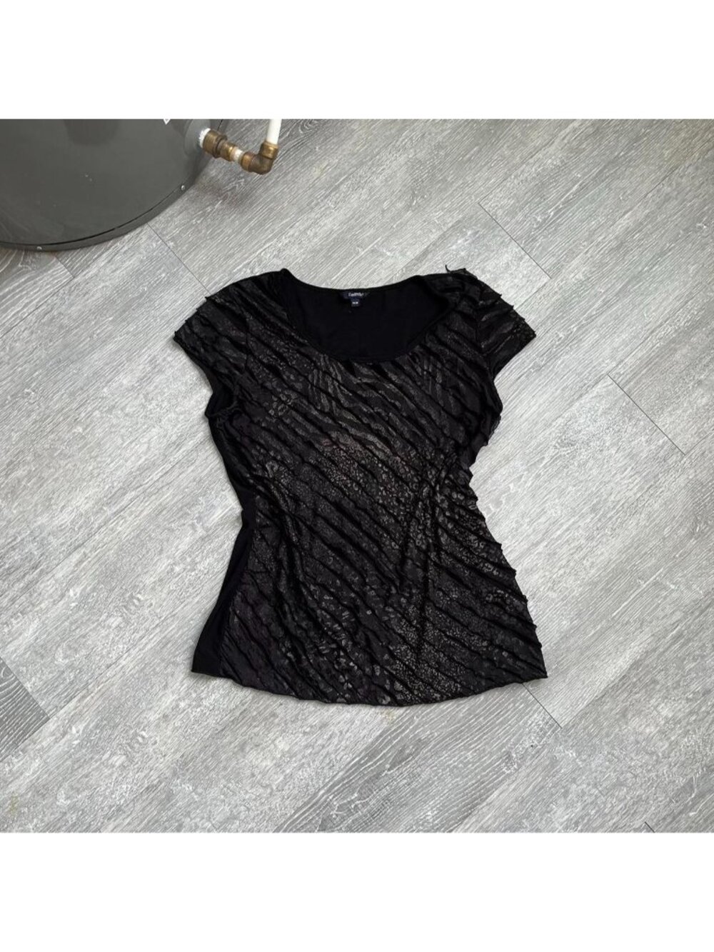 Black / Grey Y2K “Reitman’s” Striped / Ruffle Animal Print Style Top / Shirt